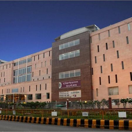 Hotel Sk Klyde Grand Delhi Ncr Zewnętrze zdjęcie