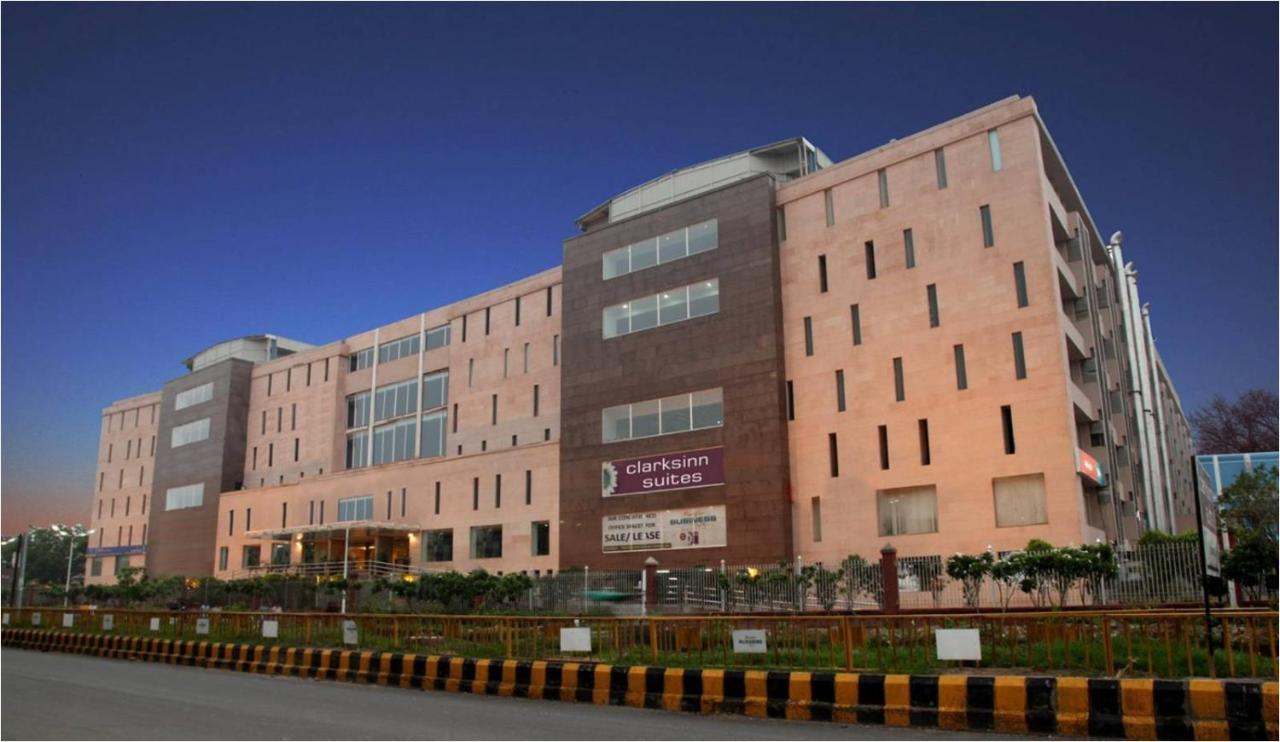 Hotel Sk Klyde Grand Delhi Ncr Zewnętrze zdjęcie